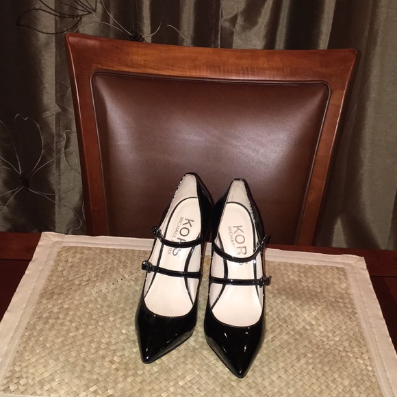MICHAEL KORS Ladies 4 3/4” ‘Mary Jane’ Heels Sz 7 - Picture 4 of 5